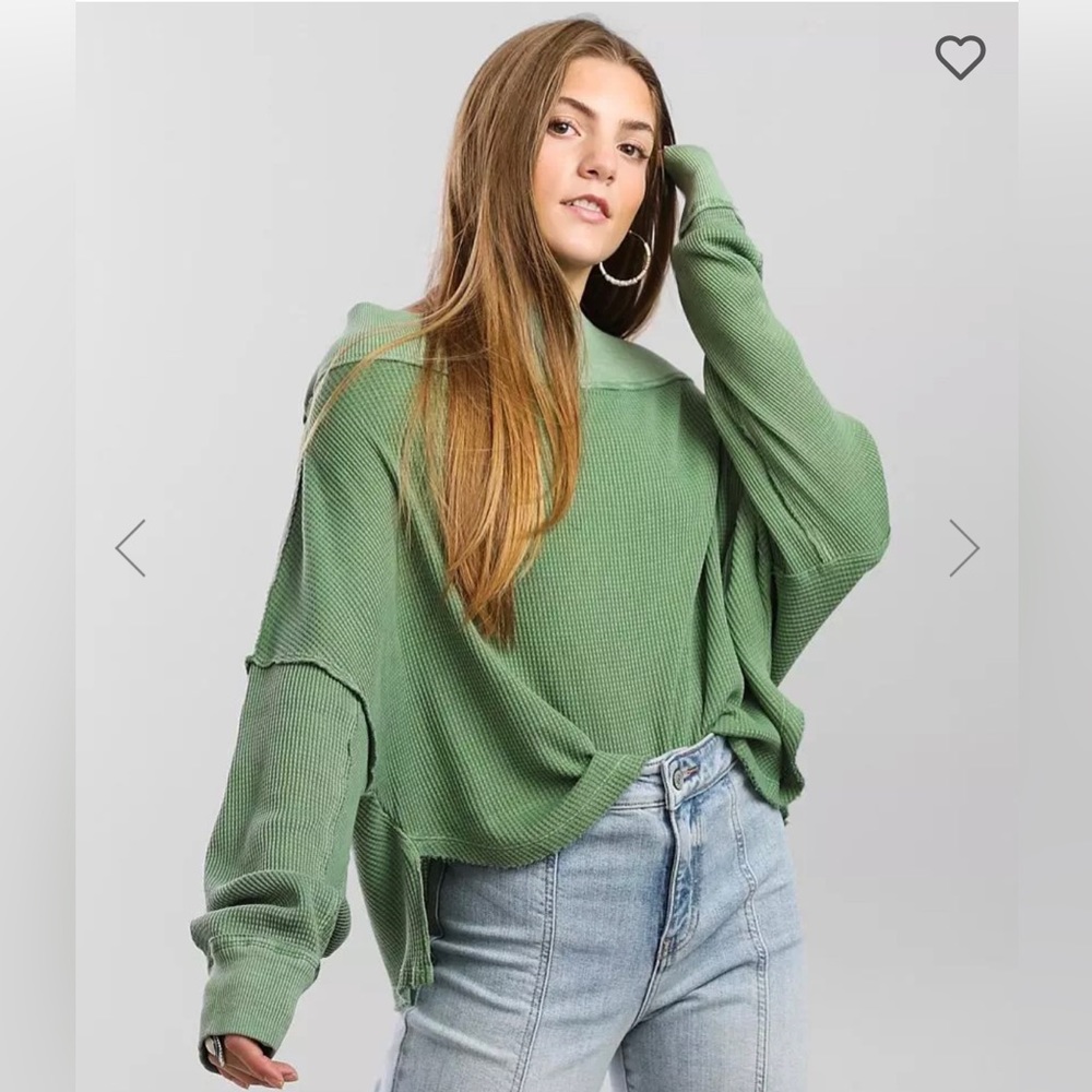 Free People-Close to you off the shoulder pullover (Small)